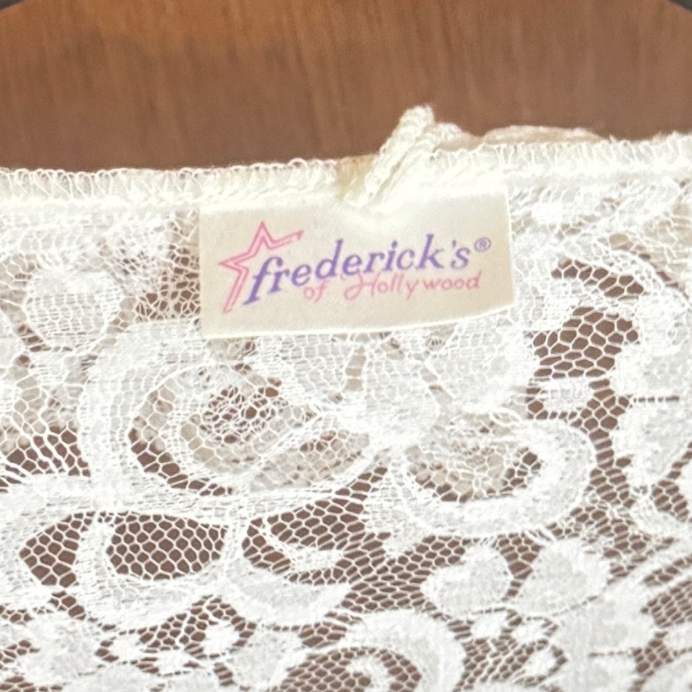 LACE TIE ROBE - Picture 3 of 3